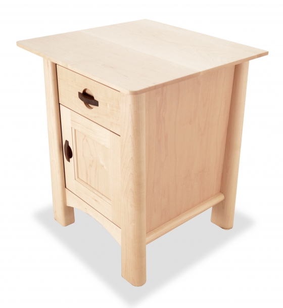 Harvestmoon Nightstand with doorMaple Maple Corner Woodworks